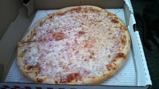 Munchy's Pizza & Grill