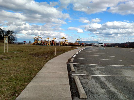 Twin Lakes Park