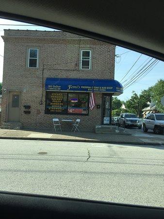 Femi's Pizzeria