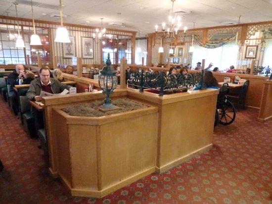 Perkins Restaurant & Bakery