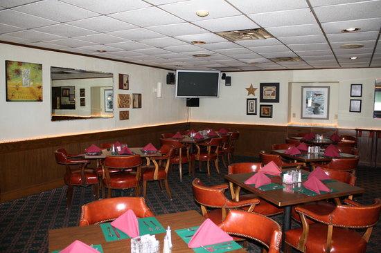 Mr. E's Tavern & Fine Food