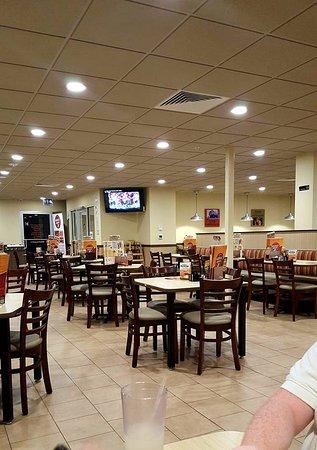 Huddle House
