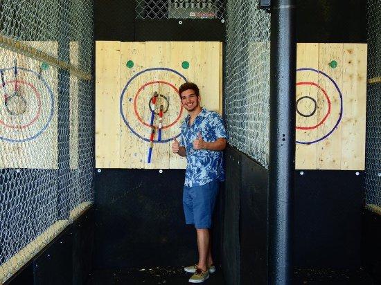 Valhalla Indoor Axe Throwing