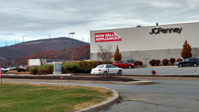 Viewmont Mall